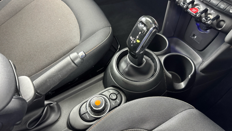 MINI Hatchback 1.5 Cooper Classic II 5dr Auto Petrol Hatchback